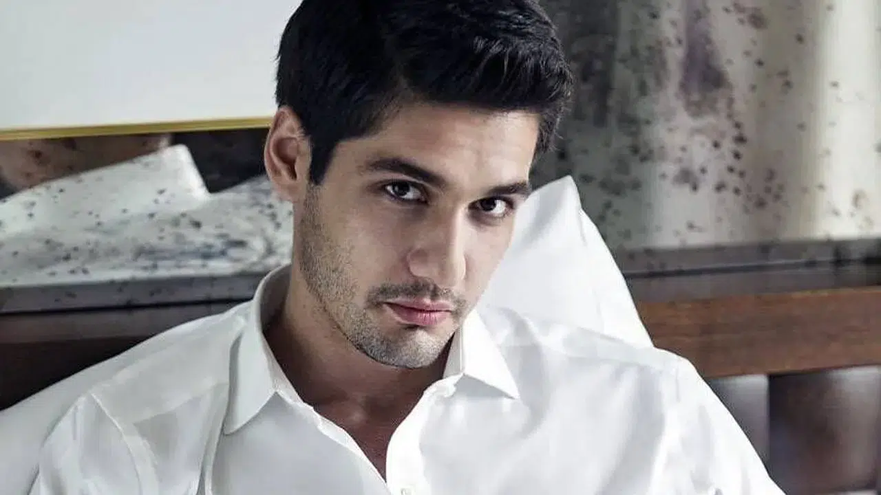 ABİ dizisi Fırat karakterini canlandıran oyuncu Tarık Ündüz kimdir, kaç yaşında, kimin torunu, evli mi?