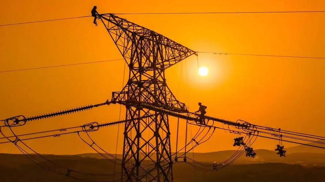 İzmir genelinde planlı elektrik kesintisi ne kadar sürecek, 27 Şubat’ta hangi mahalleler etkilenecek, saat aralığı ne?