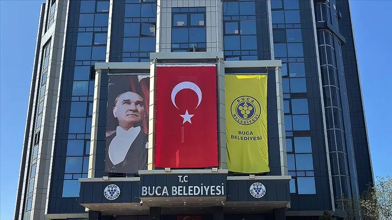 İzmir'de Buca Belediyesi'ne operasyon neden yapıldı, kaç kişi gözaltına alındı, süreç nasıl işleyecek?