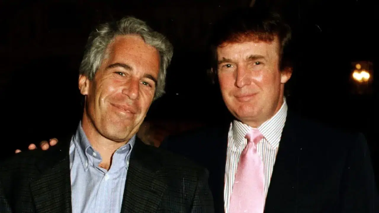 Donald Trump Epstein belgeleriyle ilgili ne dedi? 'Gizleyecek hiçbir şeyim yok' açıklaması ne anlama geliyor?