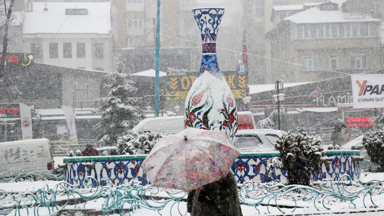 11 Şubat Çarşamba Kütahya’da okul yok mu? Valilikten kar tatili açıklaması