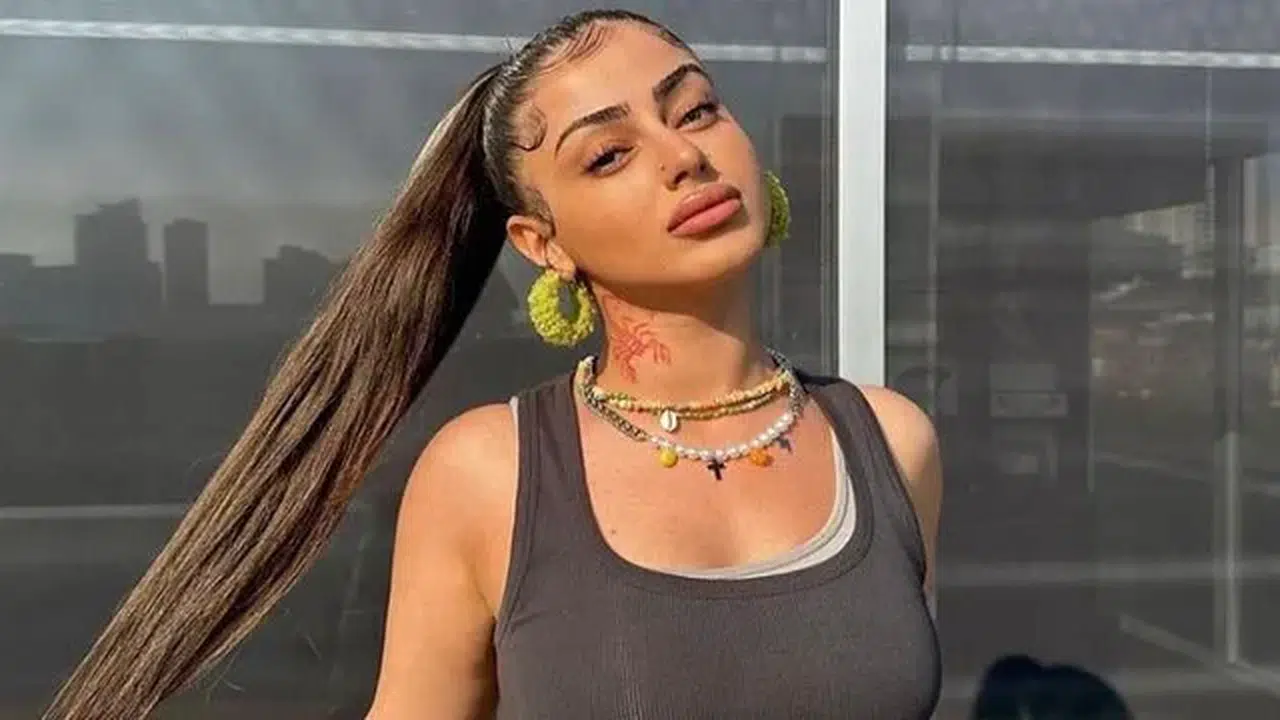 Asya Alizade kim, nereli ve kaç yaşında, aslen nereli, nasıl yükseldi? Asya Alizade’nin hayatı, kökeni ve müzik kariyeri!