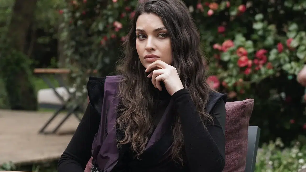 Ekin Aksoy kimdir, kaç yaşında, nereli, hangi dizilerde oynadı? Yeraltı dizisinin Komiser Pınar’ı hakkında merak edilenler!