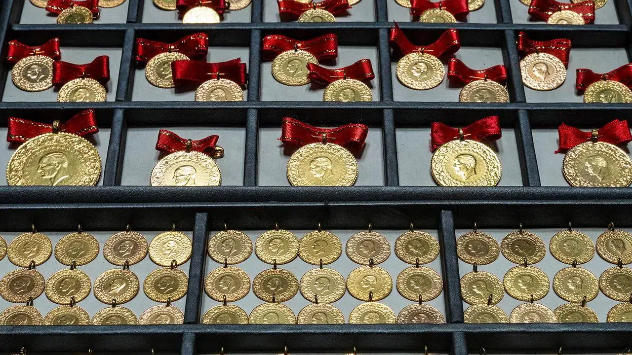 Altında Yeni Zirve Sinyali! Gram 7.323 Lirayı Gördü