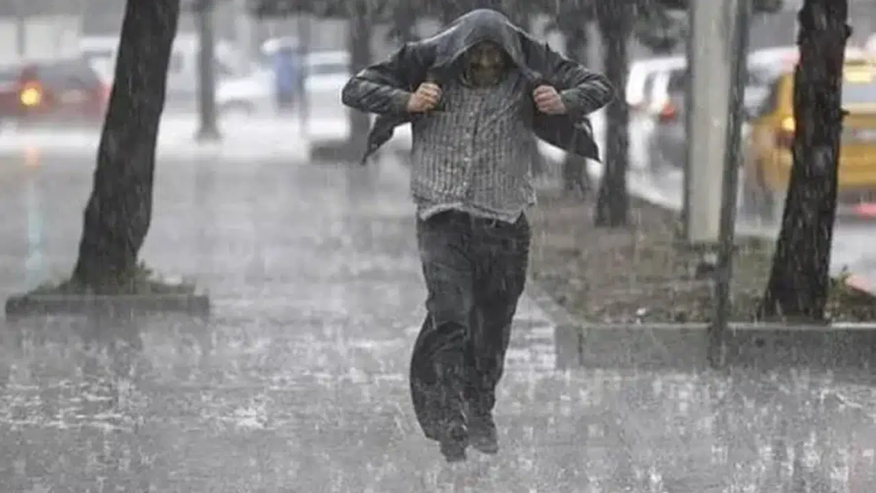Çöl Tozu ve Fırtına Aynı Anda! Meteoroloji’den Peş Peşe Uyarılar