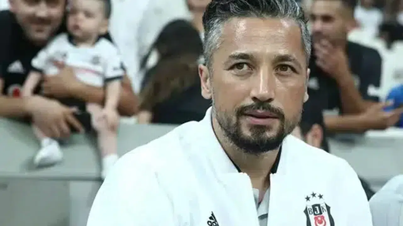 İlhan Mansız’ın 2002 Dünya Kupası’ndaki altın golü neydi, Senegal maçında Türkiye’yi yarı finale nasıl taşıdı?