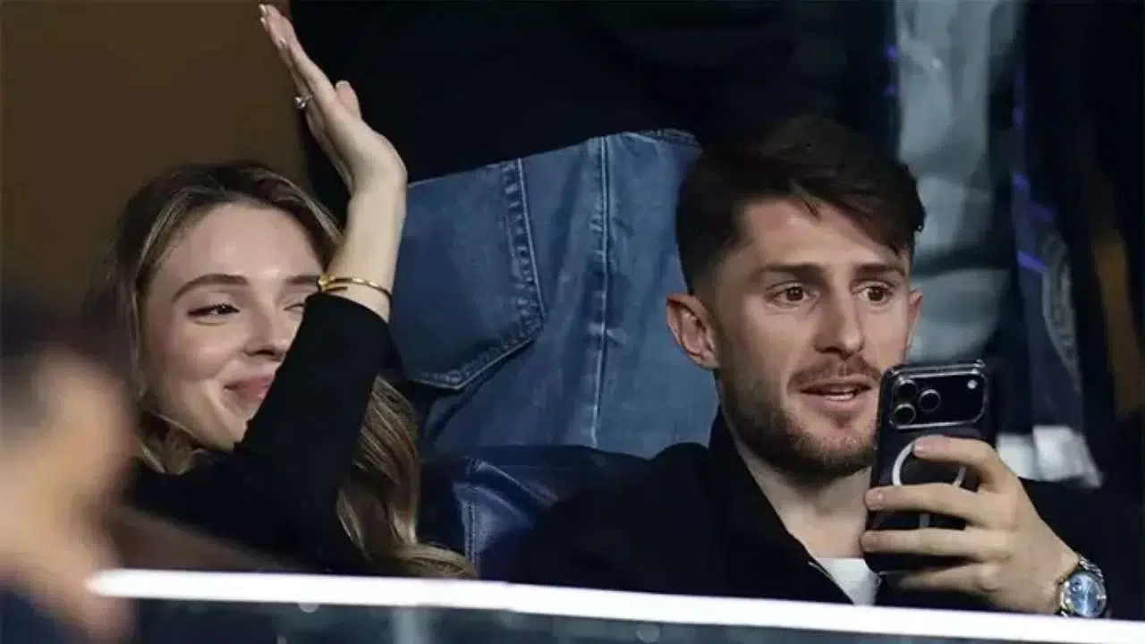 Fenerbahçeli İsmail Yüksek’in eşi (karısı) kim, Esen Matraş hayatı, aslen nereli ve ne iş yapıyor?