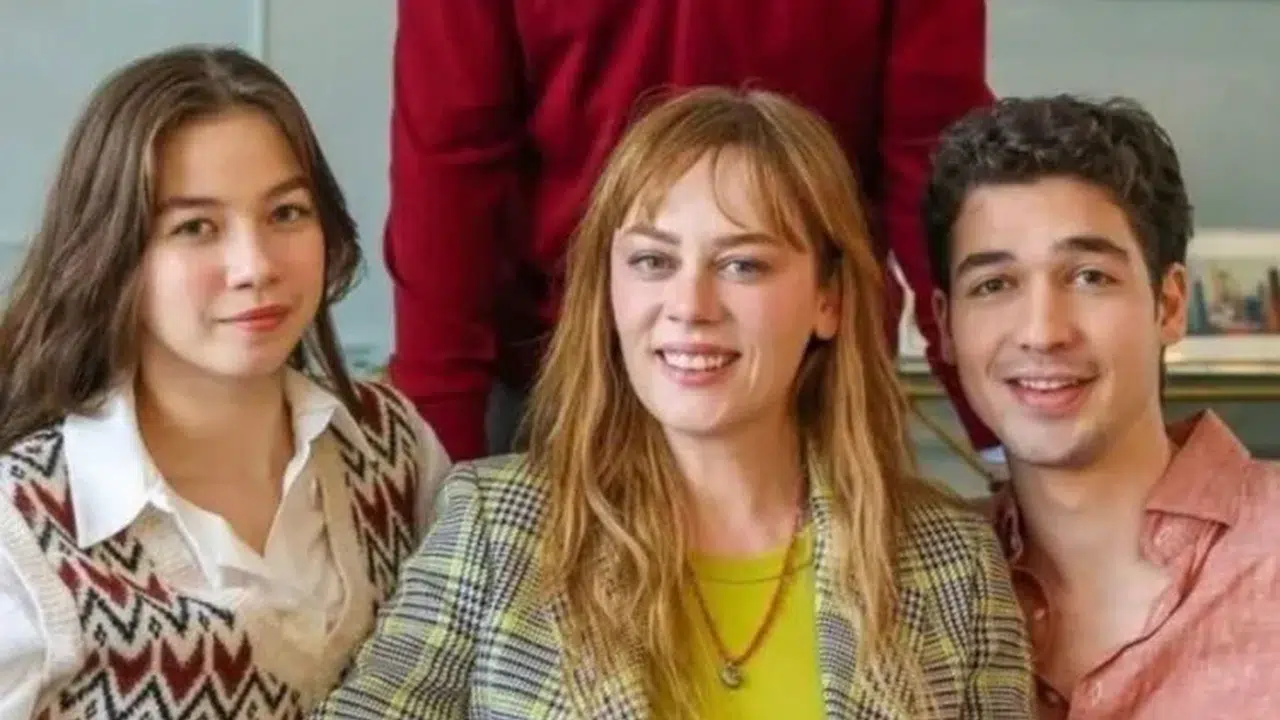 Bahar Dizisi Umay'ın gerçek ismi ne, Kaç Yaşında, Nereli, sevgilisi var mı?