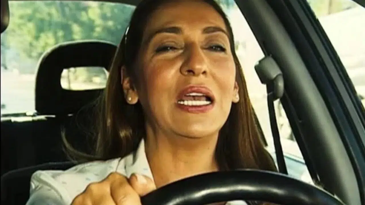 Melek Baykal Akasya Durağı Dizisini Neden Sevmedi, Yeniden Çekilecek mi, Dizilere Neden Sıcak Bakmıyor?