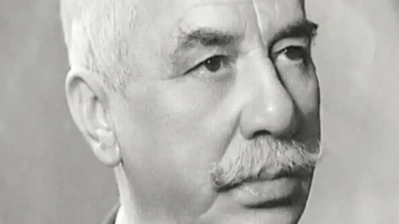 Eyüp Sabri Tuncer aslen nereli, Yahudi mi, serveti ne kadar?