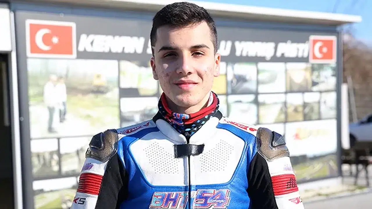 Phillip Adası’nda Start Verdi! Bahattin Sofuoğlu Sezonu 16’ncılıkla Açtı