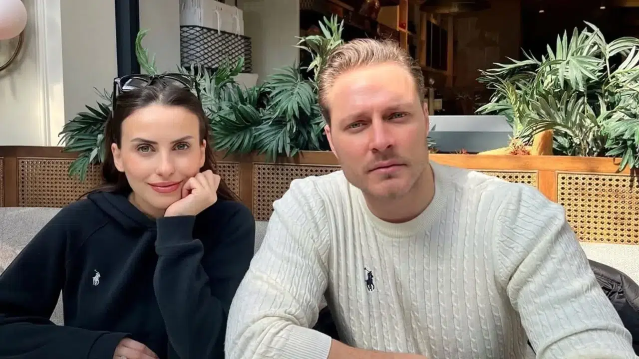 Burak Çelik kiminle evli, Ece Bayrak hayatı, kaç yaşında, mesleği ne, hamile mi?