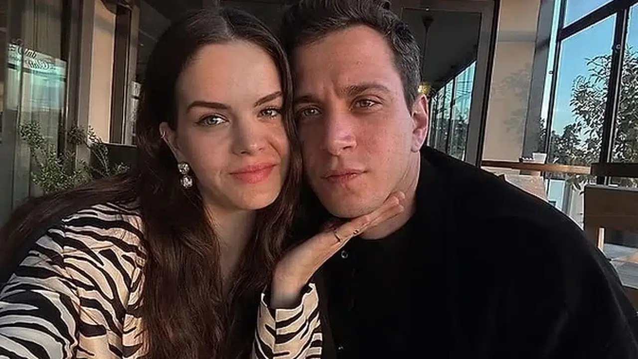 Lara Tümer hayatı (kimdir), Selahattin Paşalı Nasıl Tanıştı, Ne Zaman Evlendi, Çocukları Var mı, Kaç Tane?