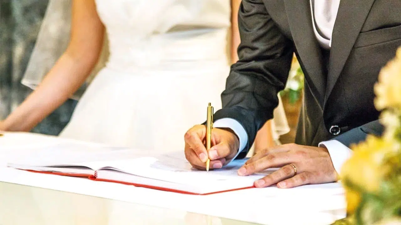 İBB Evlilik Desteği 40 Bin TL NASIL ALINIR? Başvuru Şartları Neler, Kimler Yararlanabilir?