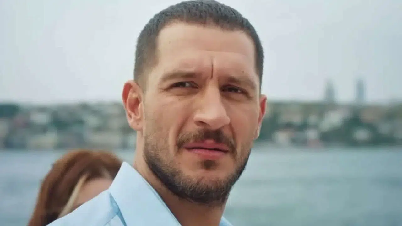 Uraz Kaygılaroğlu hangi partiye oy veriyor, üyeliği var mı, ülkücü mü, siyasi görüşü ne?