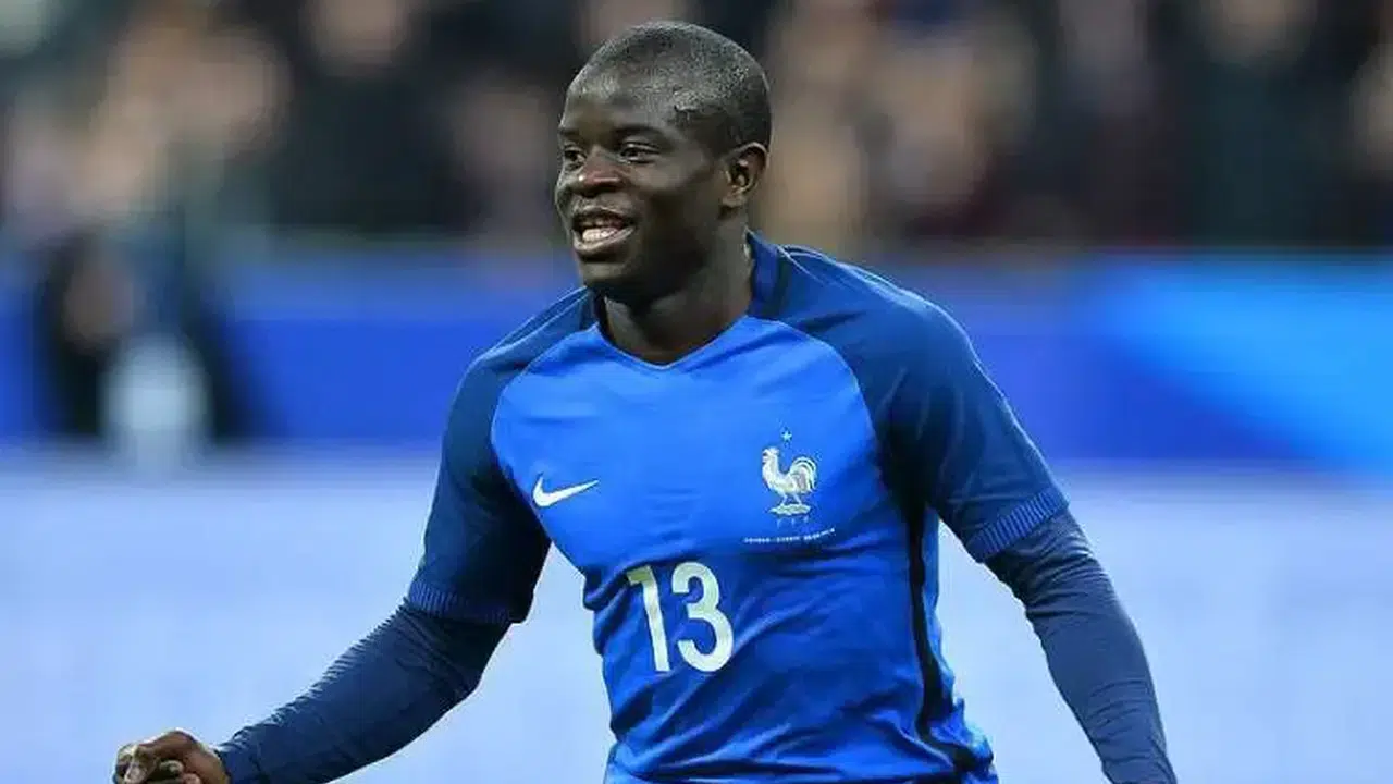 Fenerbahçe’de Kante hamlesi: Fransız yıldız imzaya bir adım uzakta!