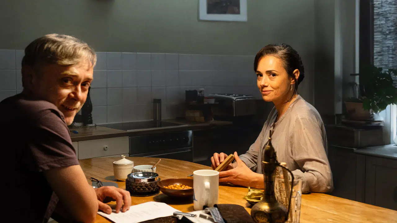 Özgü Namal’ın yeni filmi Sarı Zarflar Türkiye’de vizyona girecek mi, ne zaman çıkacak?