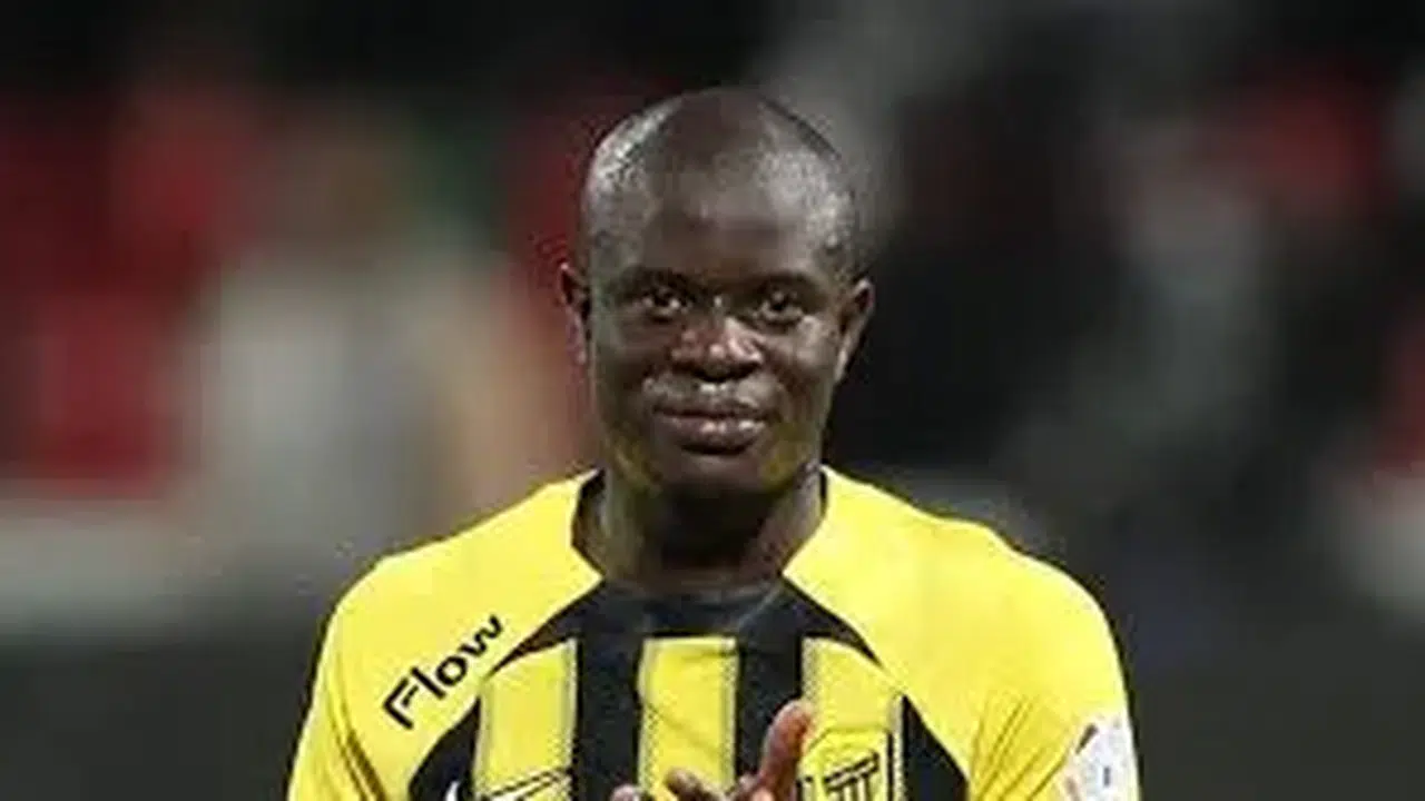 Fenerbahçe, N’Golo Kante transferini takas ve 10 milyon euroyla tamamladı!