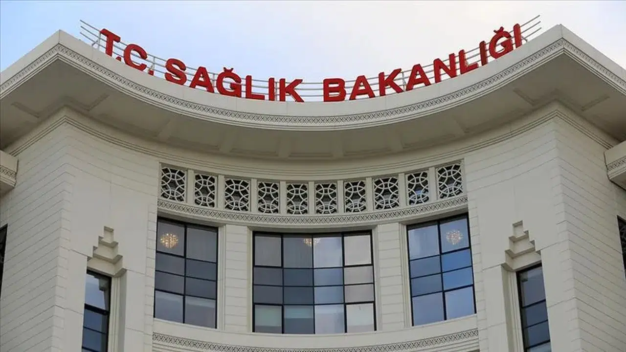 Türkiye’de Doktorlara 2026'da Bayram Tatili Kaç Gün, 2429 Sayılı Kanun’a Göre Resmî Günler Kimleri Kapsıyor?