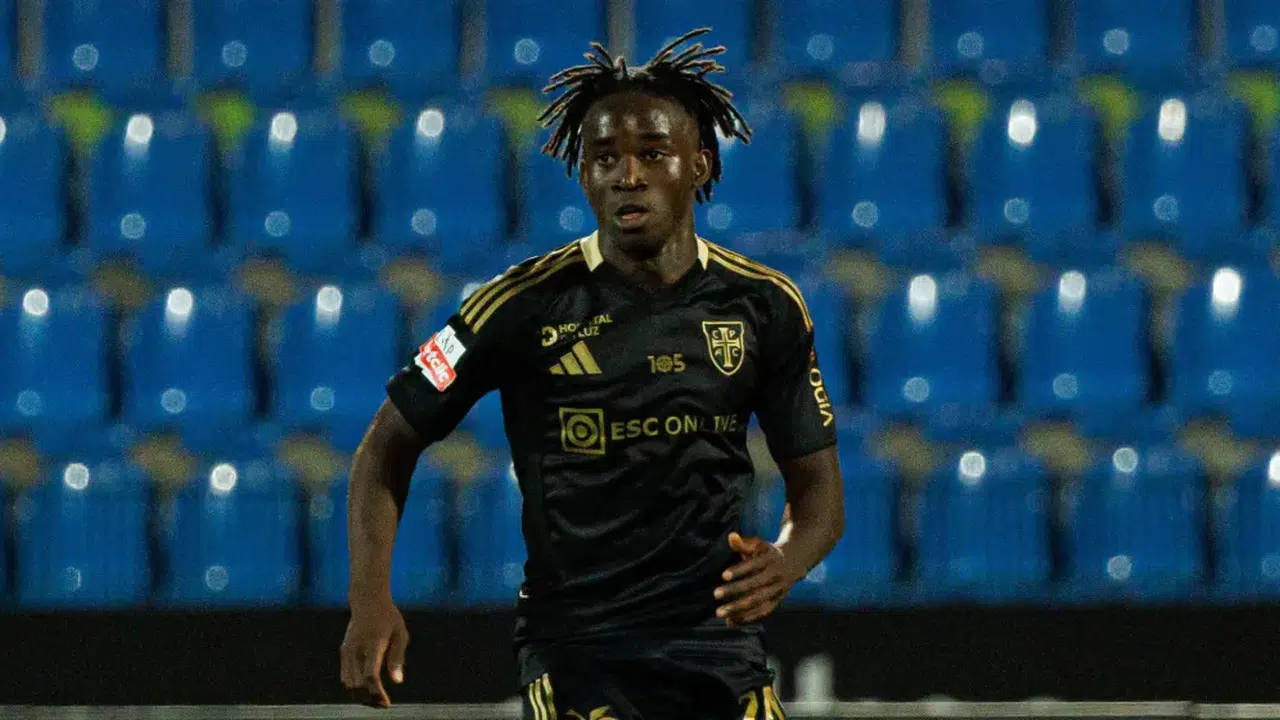 Renato Nhaga ne zaman, saat kaçta İstanbul'da olacak, uçak kodu ne ve hangi havalimanına iniş yapacak? TC-SPL uçak takip