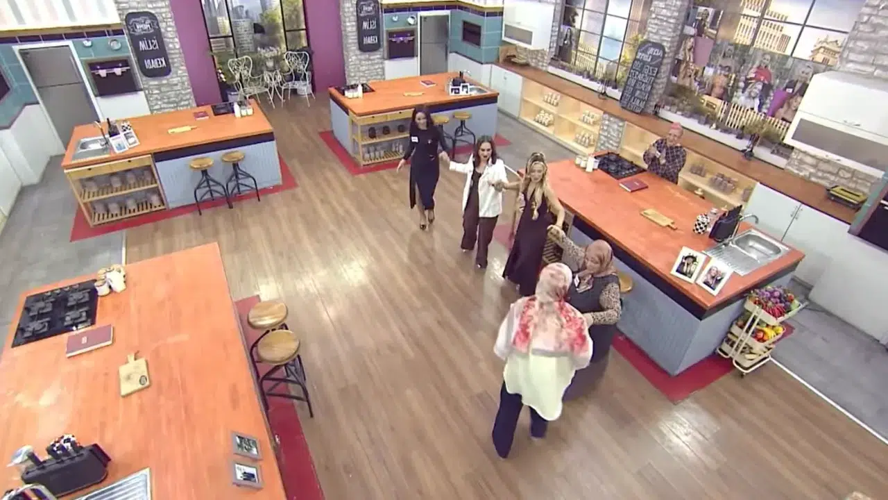 Gelinim Mutfakta’da Ayten ve Kayınvalide Hürü Neden Tartıştı, Gerilim Nasıl Bitti?