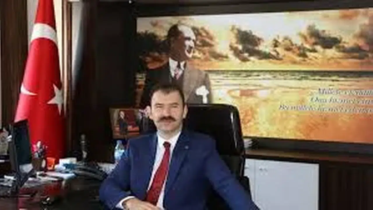 Göç İdaresi Başkanlığı Yönetim Hizmetleri Genel Müdürü Davut Düzgün hayatı (kimdir), nerelidir, kariyeri ve eğitimi nasıldır?