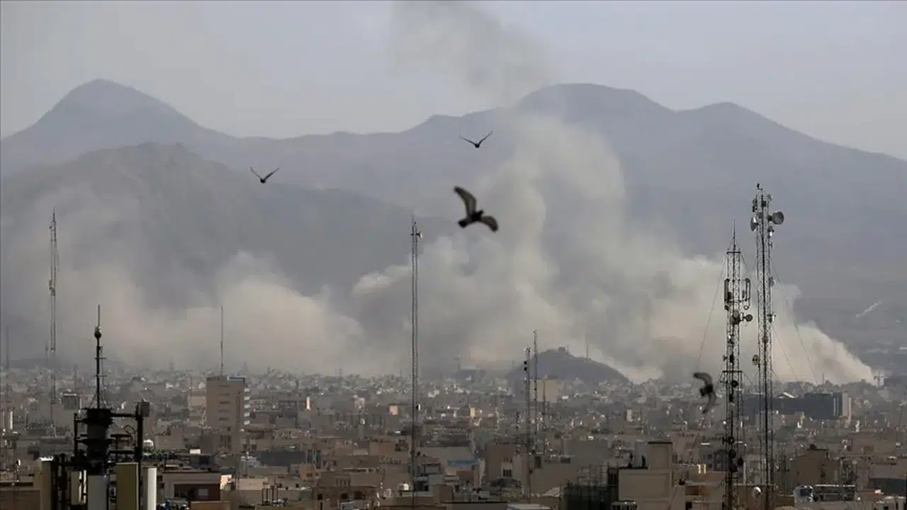 İran ABD üslerini mi vurdu, hangi üsler hedef alındı ve ölü yaralı var mı?