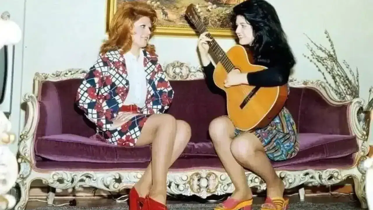 Neşe Karaböcek’in Eşi Kim, Atilla Alpsakarya Öldü mü, Kaç Yaşında, Neden Öldü?