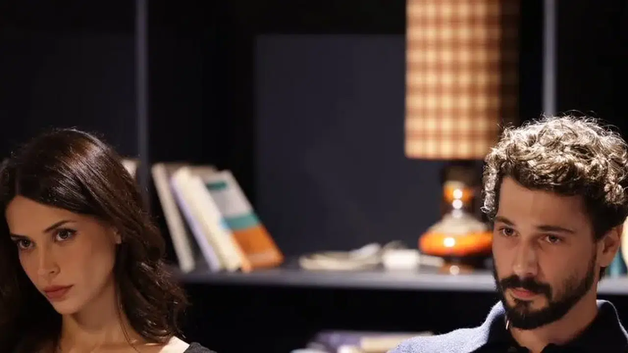 Set Arkasında Neler Oluyor? Devrim Özkan ve Deniz Can Aktaş Aşk mı Yaşıyor?