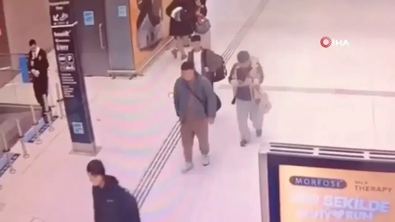 Arnavutköy’deki Cinayette Şok Görüntü! Şüpheliler Havalimanından Böyle Ayrıldı
