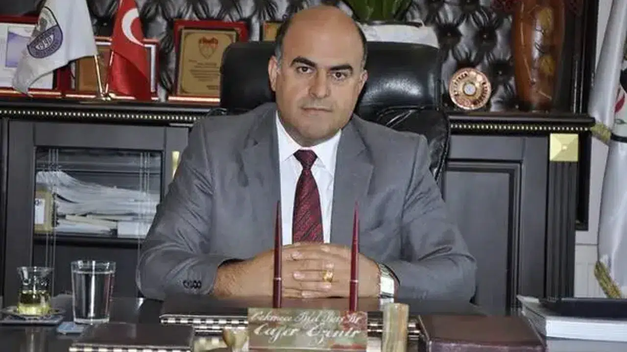 Eski Çekmece Belediye Başkanı Dr. Cafer Özenir'i kim öldürdü? Oğlu kim, olayın perde arkası