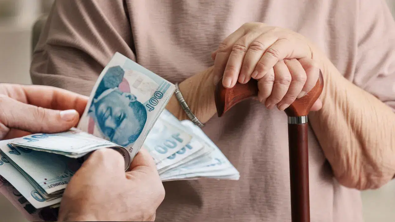 Kademeli emeklilik çıkacak mı, kimleri kapsıyor? EYT sonrası 1999–2008 arası sigortalılar için son durum ne?