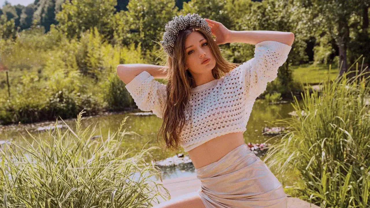 Gizem Karaca aslen nereli, annesi ve babası kökenleri nedir?