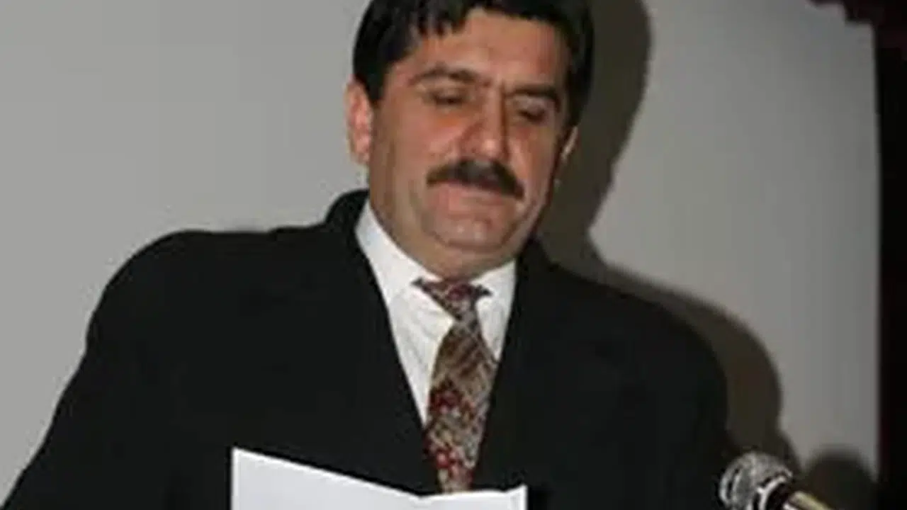 Mustafa Ertekin nereli, hangi partiden, kaç yaşında, çocuğu var mı?