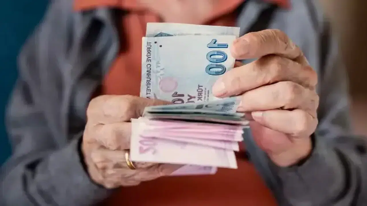 2026 Ramazan Bayramı emekli ikramiyesi ne kadar olacak, 5.500 TL mi olacak, zam gelecek mi?