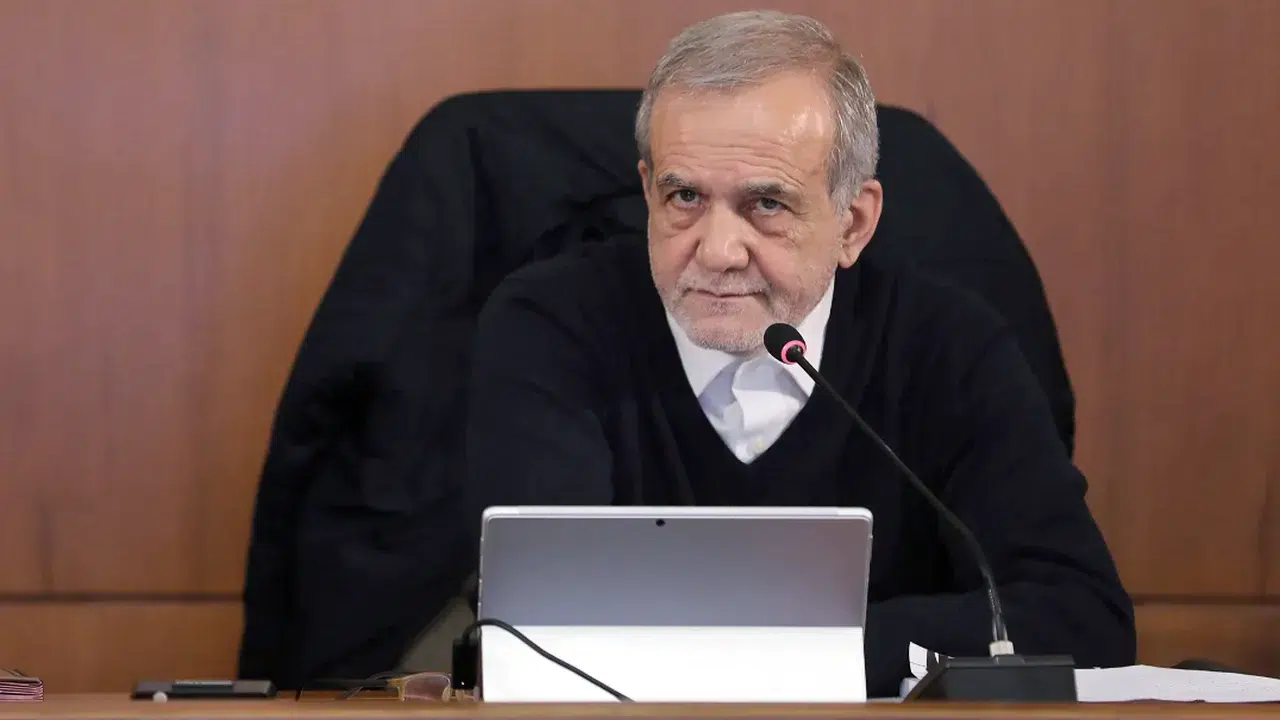 İran Liderinden Maaş Açıklaması! 'Cumhurbaşkanı Olarak 1000 Dolar Alıyorum'