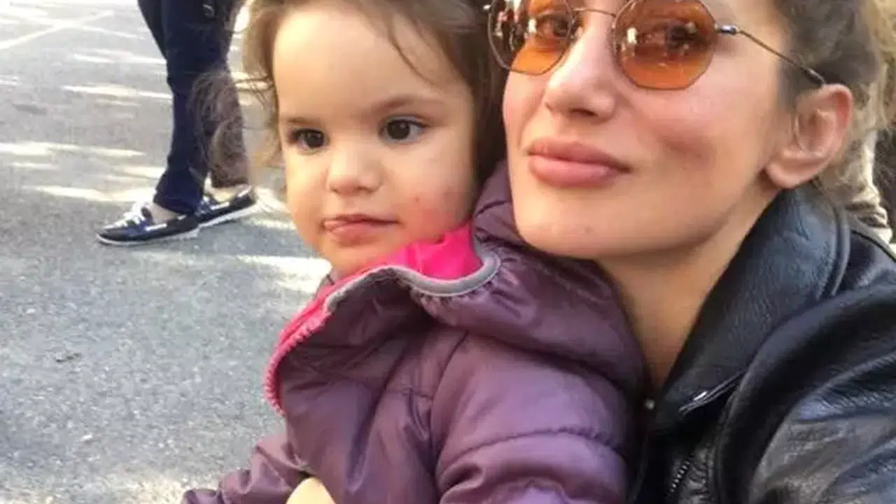 Yildiz Asyalinin çocuğu var mı, kaç çocuğu var?