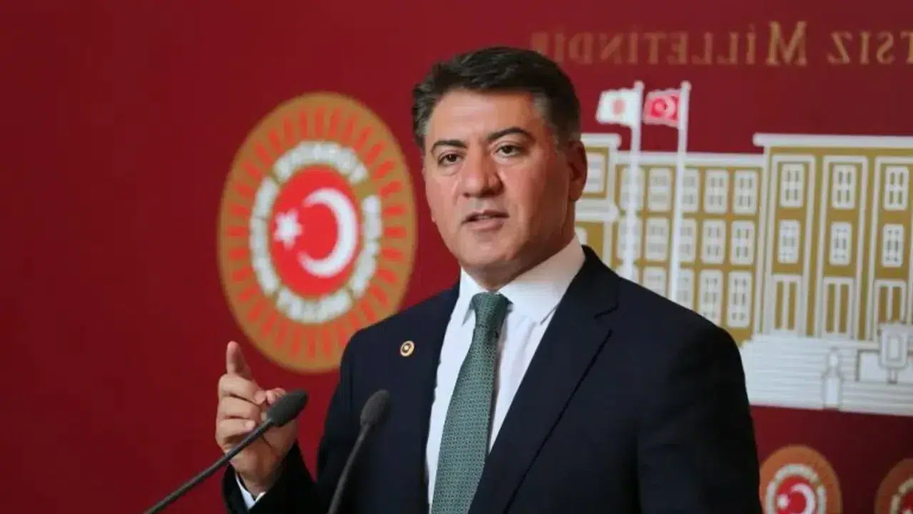 Murat Emir evli mi, eşi(karısı) kim, çocuğu var mı, kaç çocuğu var?