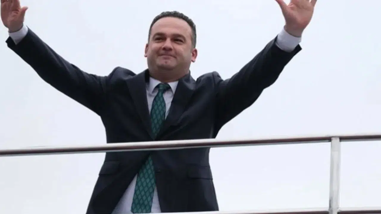 CHP’li Belediye Başkanına adli kontrol: Hasbi Dede adliyeye çıktı