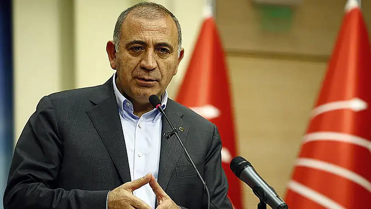 Gürsel Tekin Alevi mi, kaç yaşında, aslen nereli, ne iş yapıyor, mesleği ne, evli mi, çocuğu var mı?