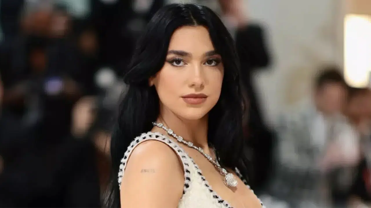 Dua Lipa'nın kökeni nereli, aslen hangi ülkeden geliyor ve ailesi hangi milletten?