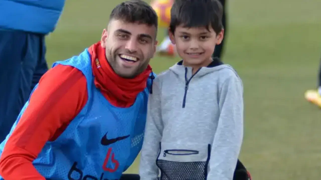 Deniz Türüç Neden Hollanda’ya Gidiyor, Oğlu Ne Hastası?