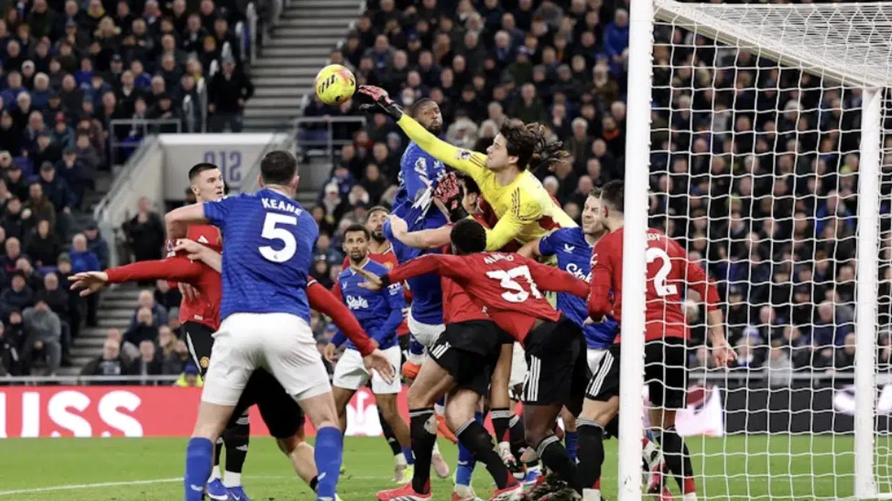 Everton Manchester United maçı kaç kaç bitti, United kaç puan oldu, kaçıncı sırada?