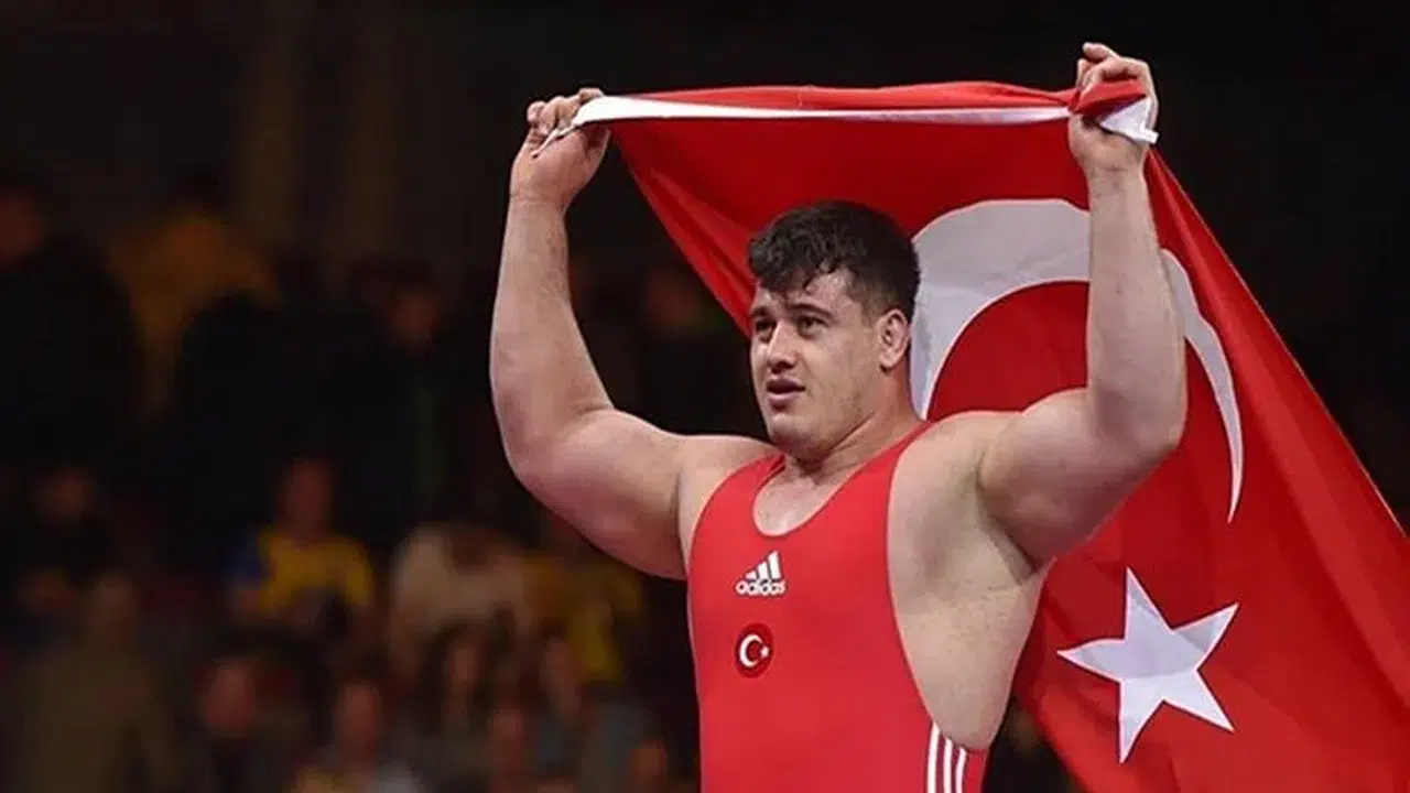 Rıza Kayaalp’ten Muhteşem Dönüş, Altın Madalya Sahibi Oldu