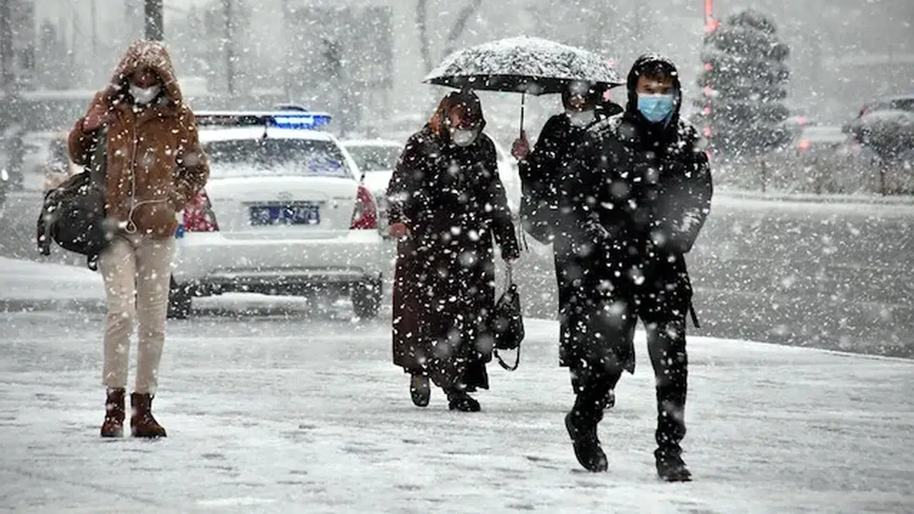 Elazığ Merkez Elazığ’ta Güncel Hava Durumu: Güneşli Hava, 0°C Sıcaklık