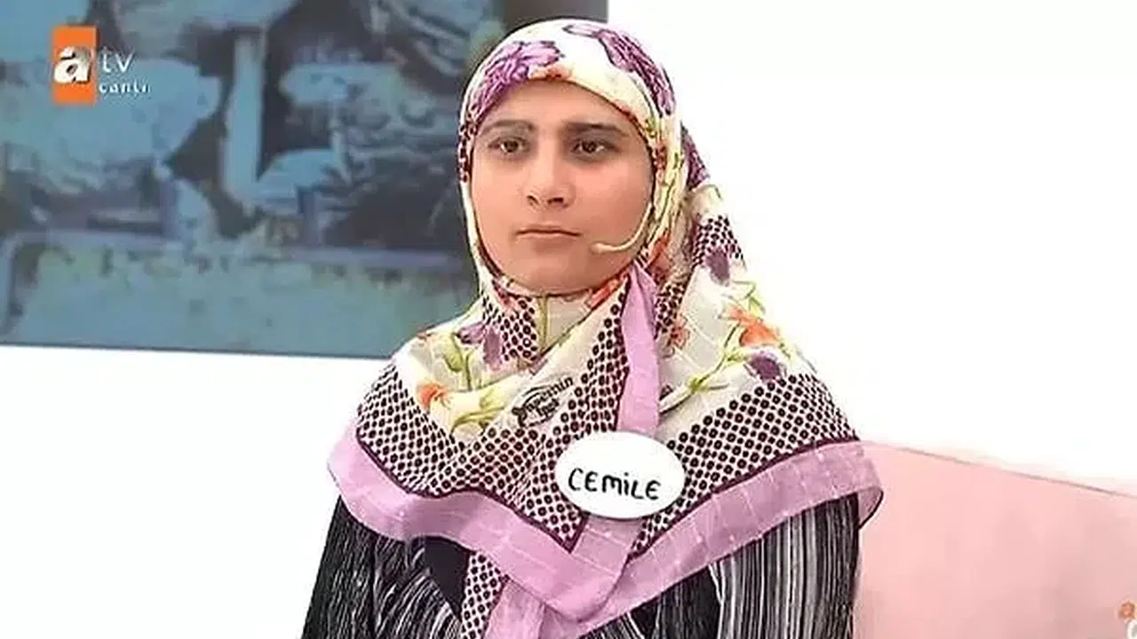 Esra Erol Cemile (hayatı) kimdir, evli mi boşandı mı, başörtüsünü neden çıkardı, neden gündem oldu? İŞTE SON HALİ!