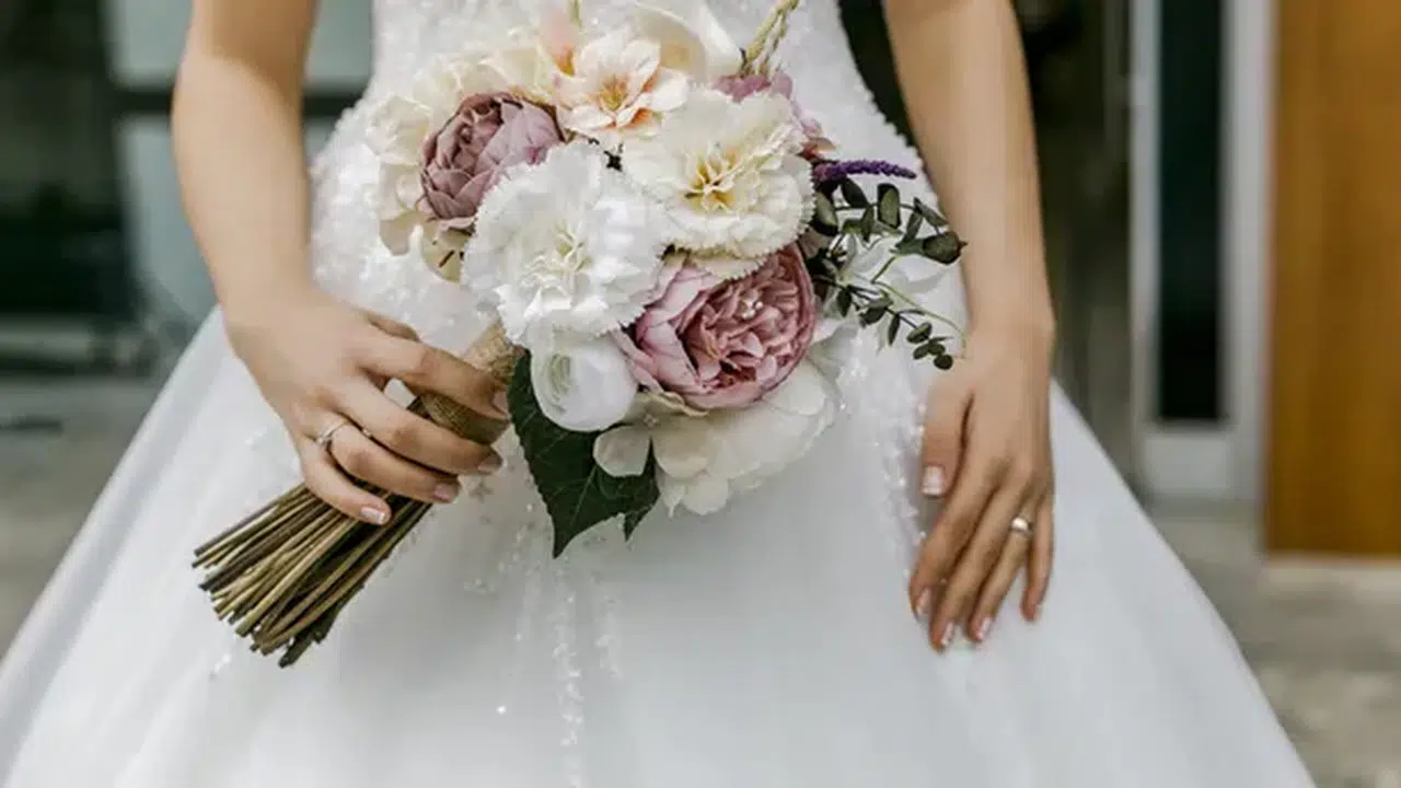 Rüyada gelin olduğunu görmek ne demek, neden rüyada insan gelin olur, rüya nasıl yorumlanır?