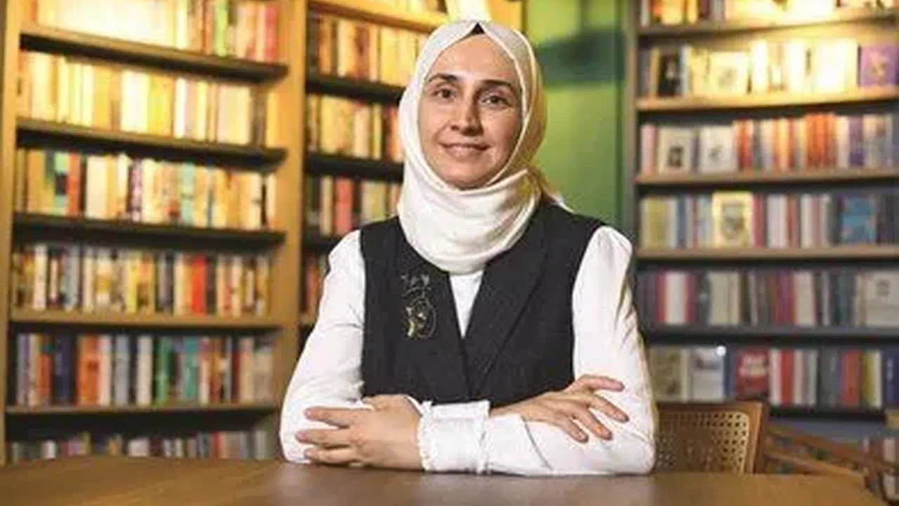 Sümeyye Ceylan özgeçmişi, ne iş yapıyor, yazar mı, evlendi mi, nerede doğdu? Matematik ve bilim eğitimi çalışmaları