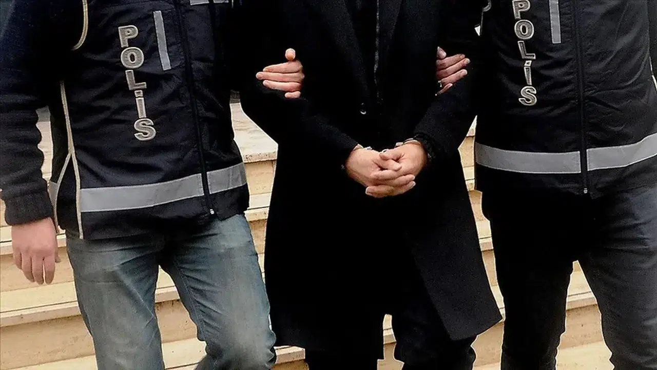 İstanbul’da DEAŞ’a büyük darbe 11 şüpheli yakalandı