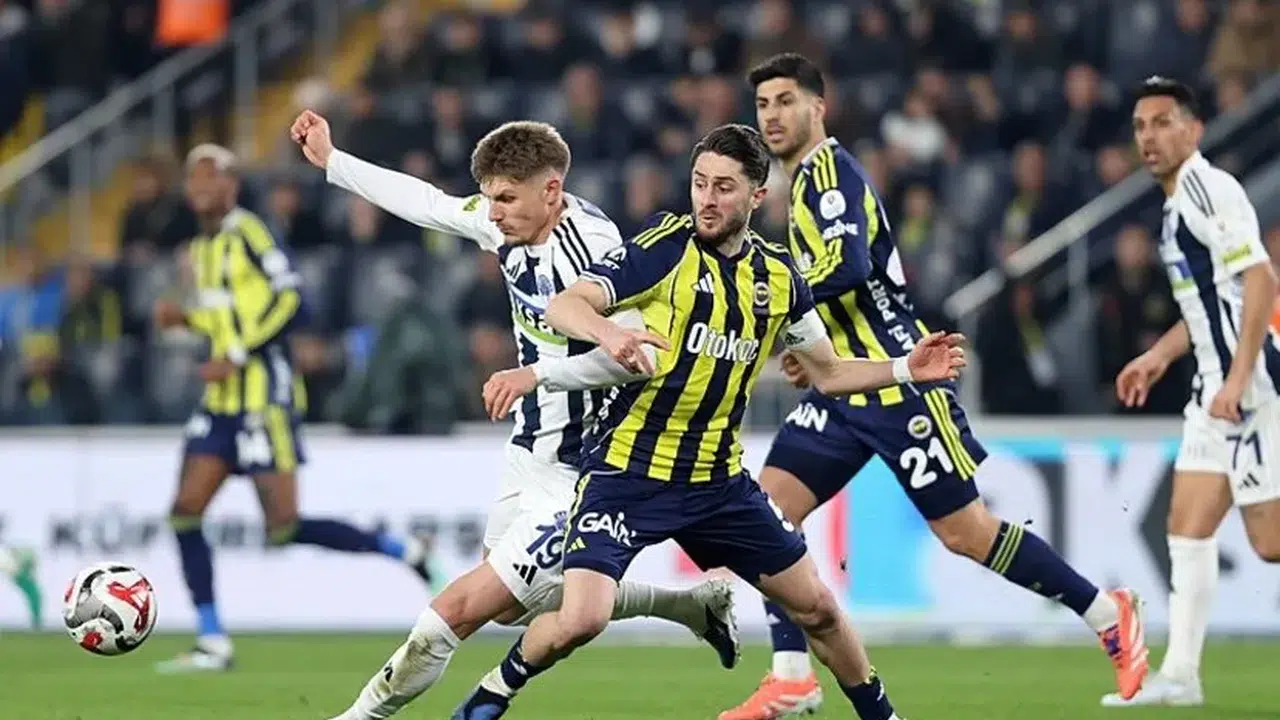 Fenerbahçe – Kasımpaşa maçında Nene pozisyonu penaltı mı, VAR neden devreye girmedi?